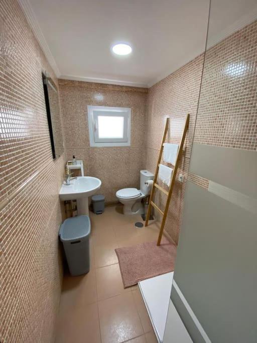 Casa Raquelina Apartment กิฮอน ภายนอก รูปภาพ